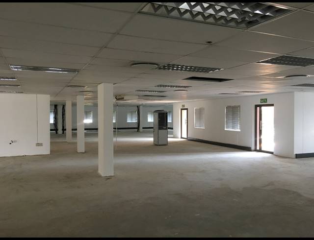 1,250M² OFFICE TO LET IN GREENSTONE HILL